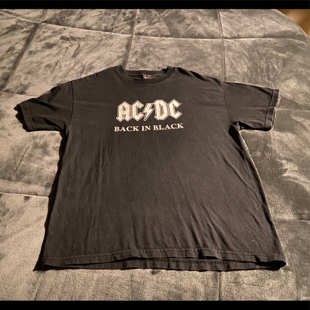 Classic AC/DC Back in Black T-Shirt